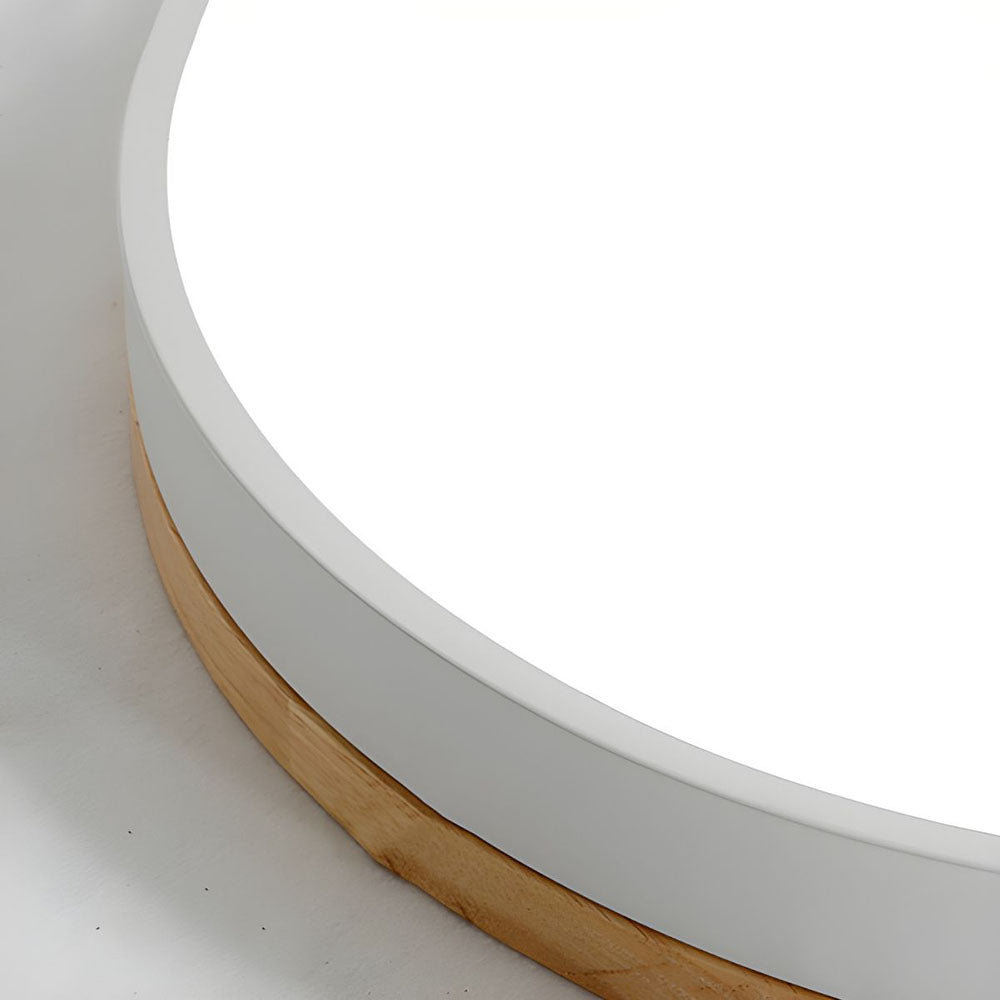 Tröde – Wooden LED Ceiling Lamp with a Round Shape in Scandinavian Style – Elegant Minimalism and Warm Light