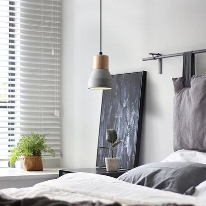 Nowoczesna Lampa Wisząca z Cementu i Drewna o Industrialnym Designie