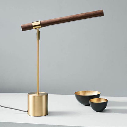 Nowoczesna minimalistyczna złota lampka stołowa – Akryl i metal – LED 6W