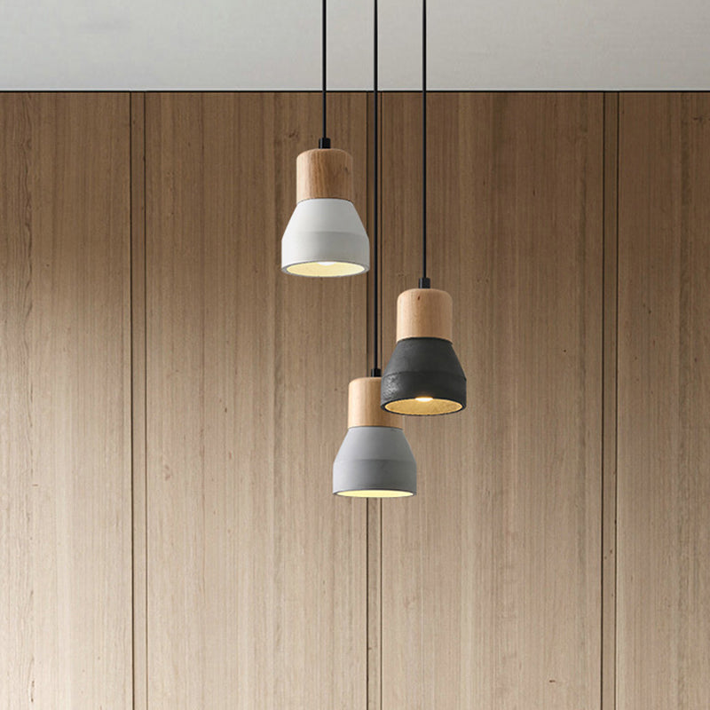 Nowoczesna Lampa Wisząca z Cementu i Drewna o Industrialnym Designie