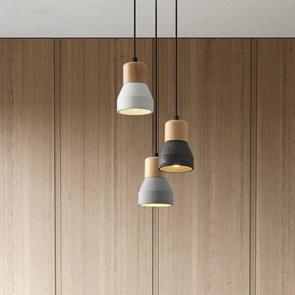 Nowoczesna Lampa Wisząca z Cementu i Drewna o Industrialnym Designie