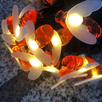 Solarna Dekoracyjna Lampa LED Pszczoła – Art Deco, Kolory: Czerwony / Żółty / Biały – Dostępne warianty: 20 / 30 / 50 / 100 LED