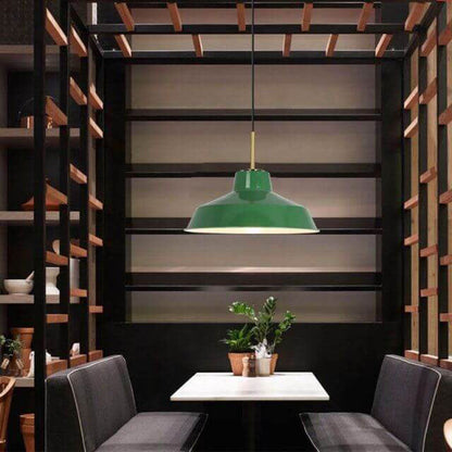 Industrialna elegancka zielona lampa wisząca w różnych rozmiarach