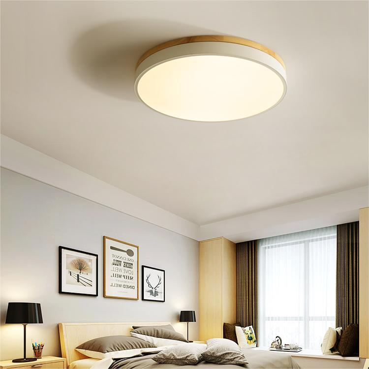 Tröde – Drewniana Lampa Sufitowa LED o Okrągłym Kształcie w Skandynawskim Stylu – Elegancki Minimalizm i Ciepłe Światło