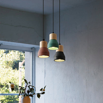 Nowoczesna Lampa Wisząca z Cementu i Drewna o Industrialnym Designie