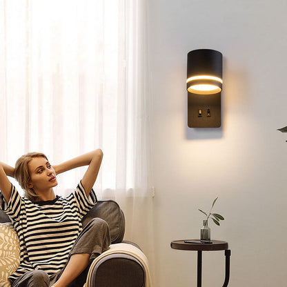 Elegancka Żelazna Lampa Ścienna z LED