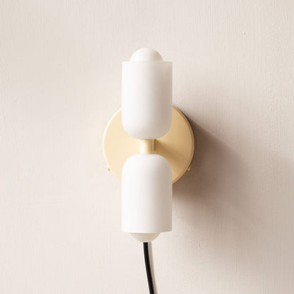 Döle – Nowoczesna Lampa Ścienna z Podwójnymi Szklanymi Kloszami (E14, Do Wnętrz)