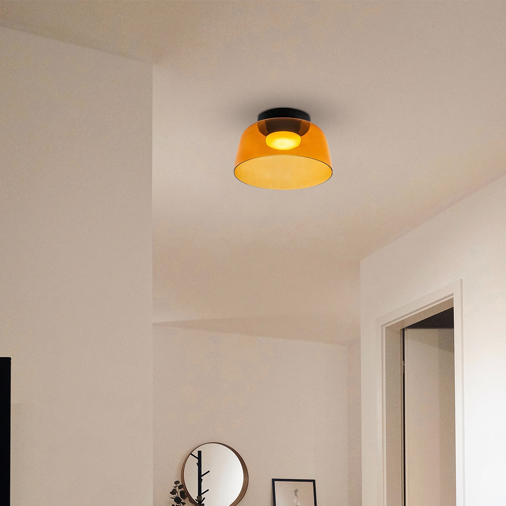 Nowoczesna, designerska lampa sufitowa ze szkła – stylowy akcent do każdego wnętrza