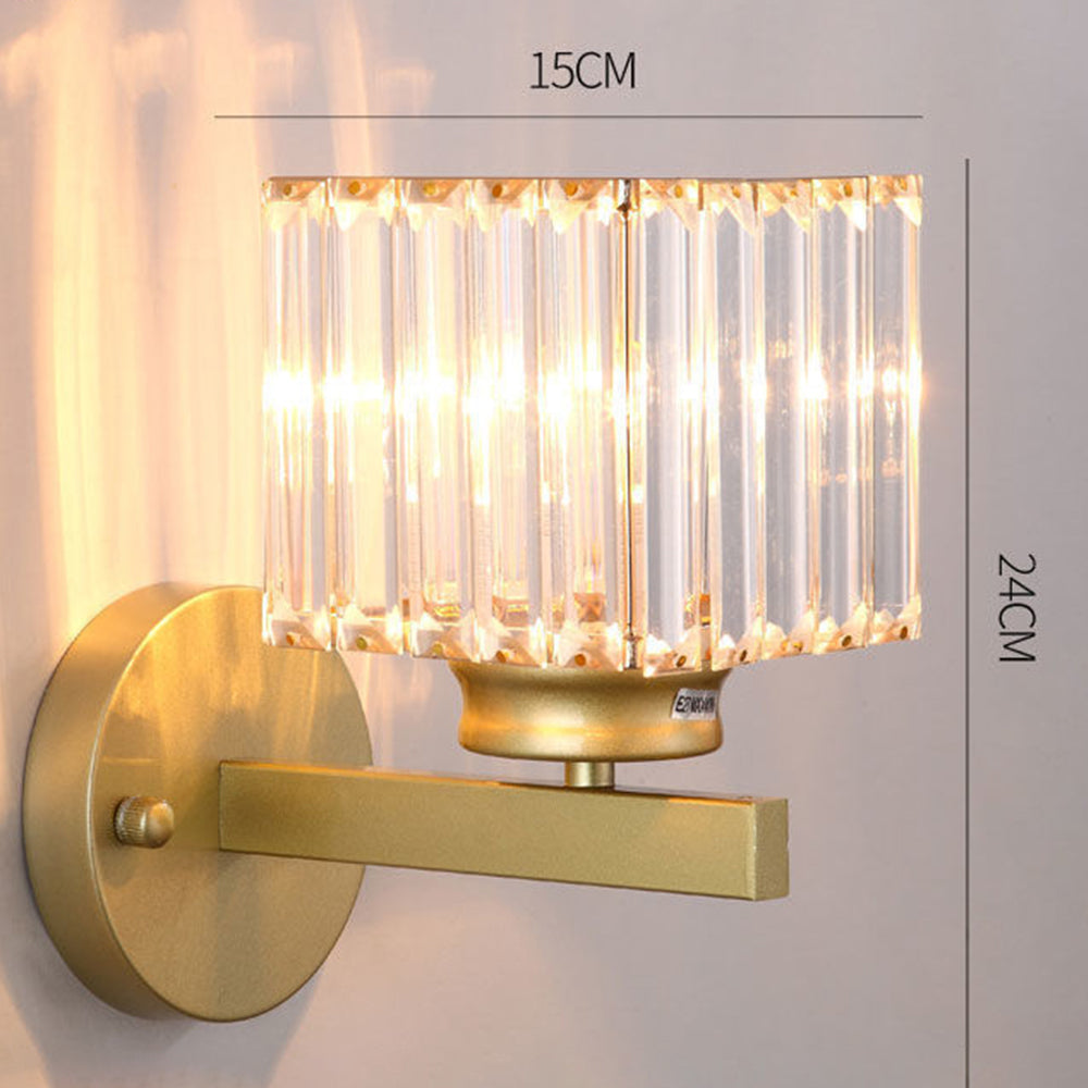 Luca – Lampa Ścienna ze Szklanym Kloszem i Matową Czarną Podstawą