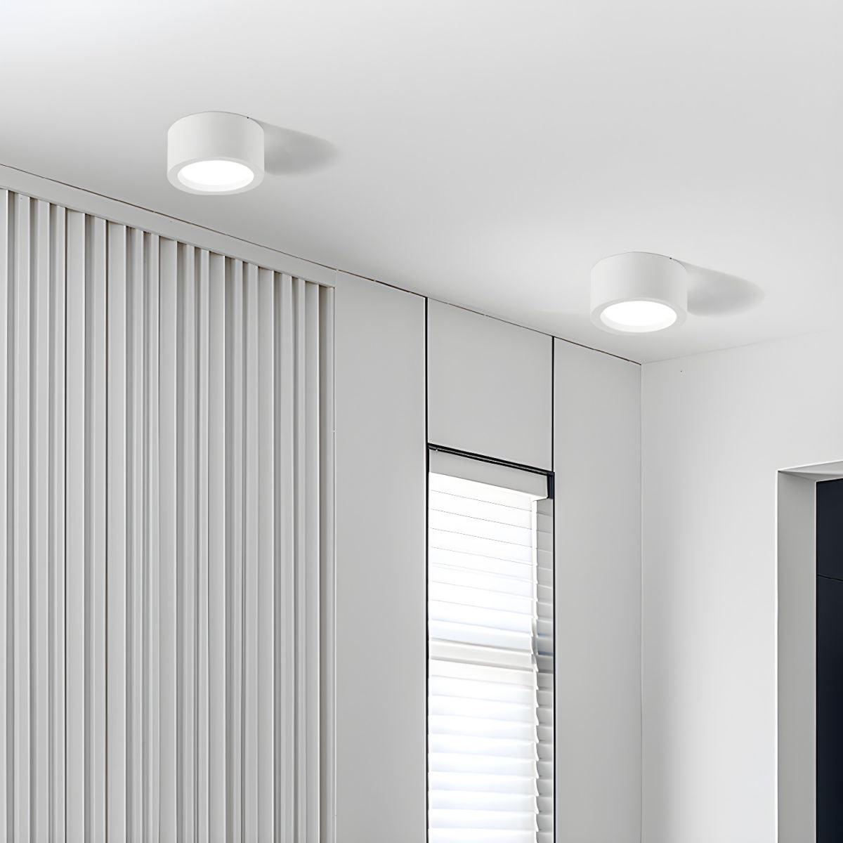 Lazzo – Elegancka Lampa Sufitowa LED o minimalistycznym designie, dostępna w różnych średnicach