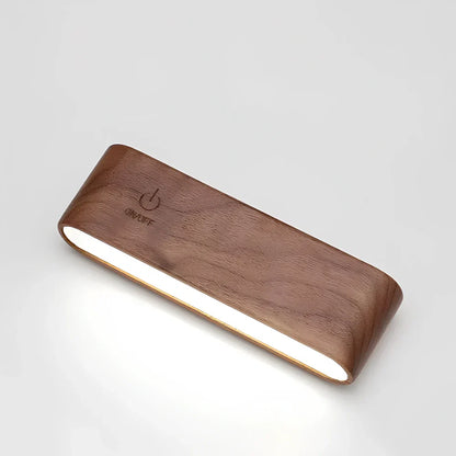Elegancka obrotowa lampa ścienna z magnetycznym mocowaniem