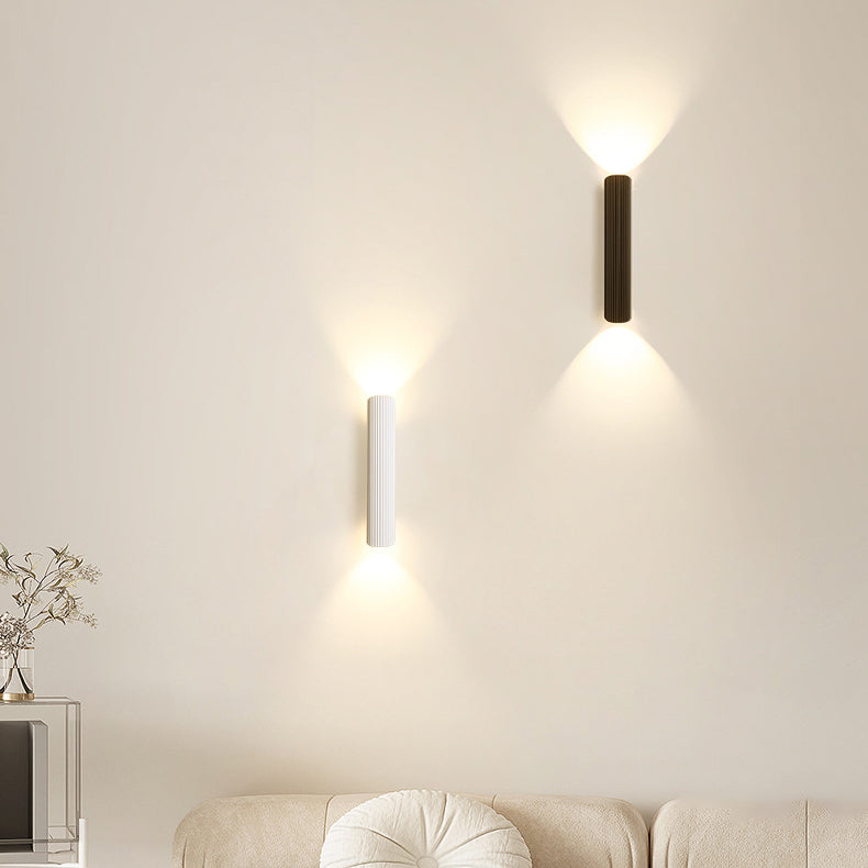 Skandynawska Lampa Ścienna – Biały/Czarny – LED 6W 600lm