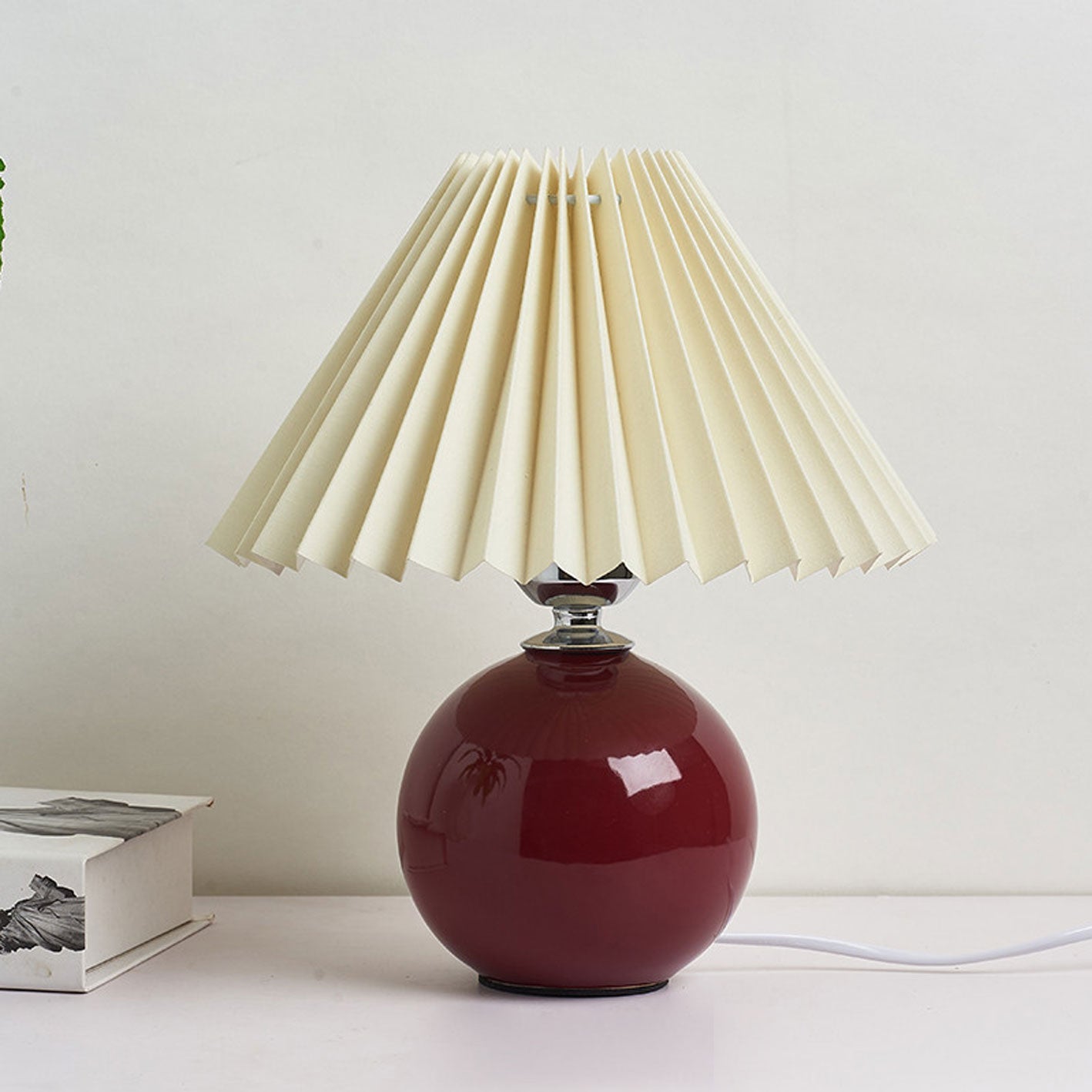 Nowoczesna ceramiczna lampa stołowa z tkaninowym abażurem – dostępna w wielu kolorach