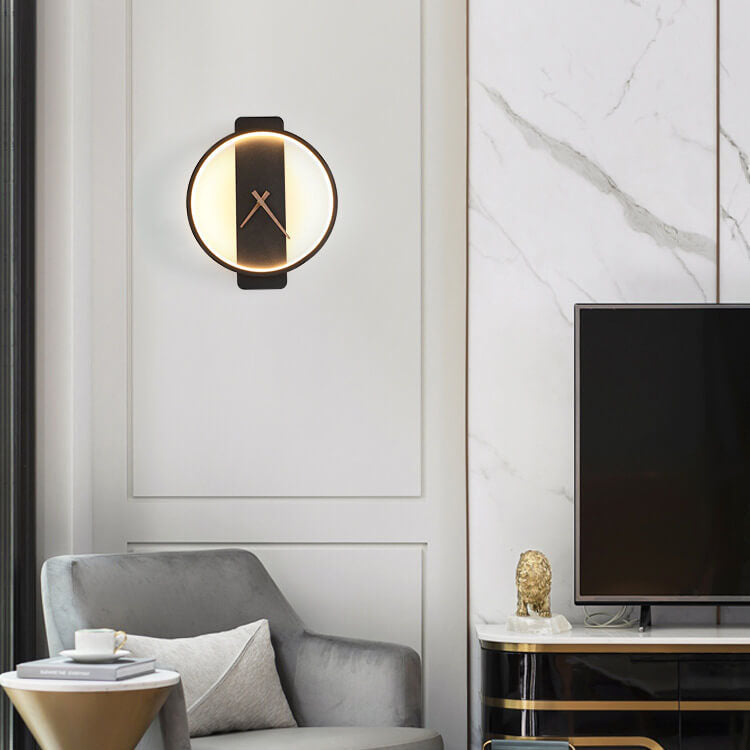 Nowoczesna Lampa Ścienna z Motywem Zegara – Akryl i Metal – Złoty/Czarny – LED 18W