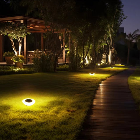 Terre – Solar-Powered LED Garden Light with Automatic Sensor and IP65 Waterproof Rating