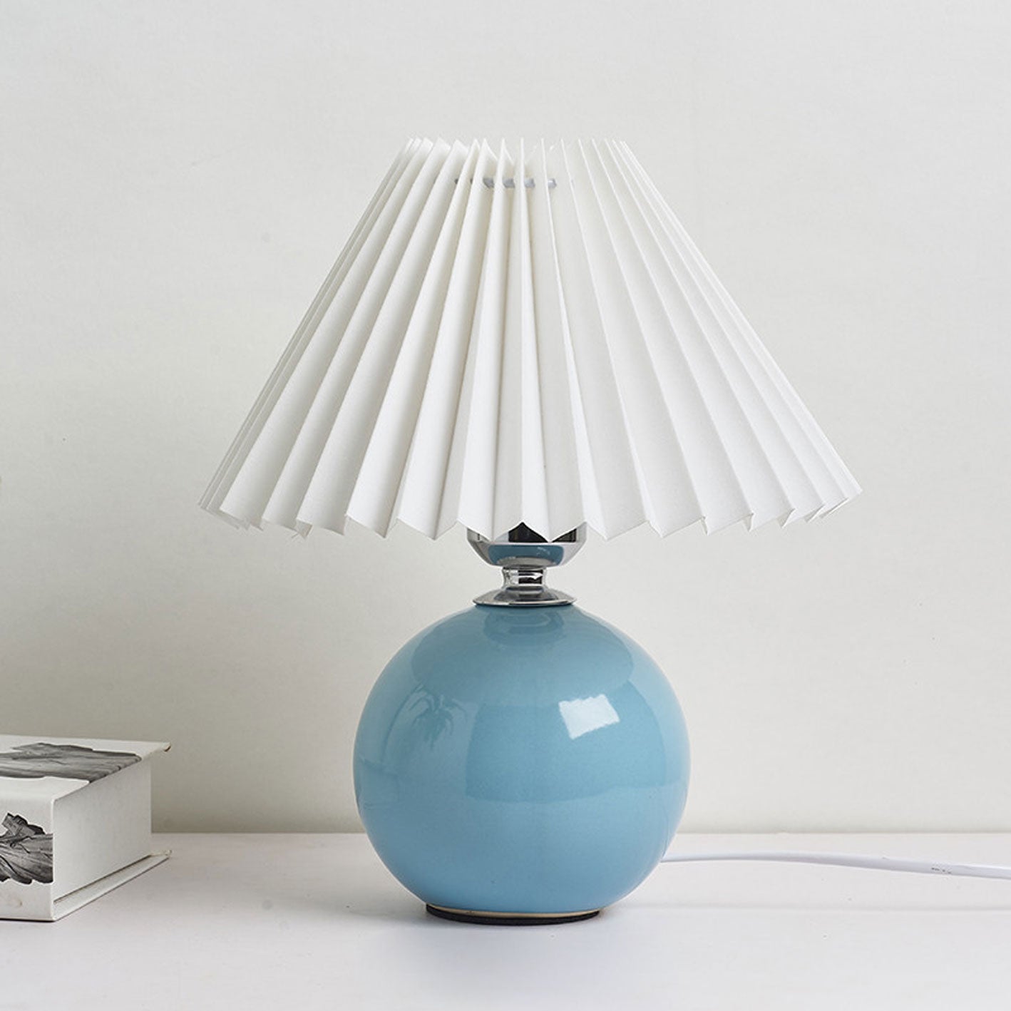 Nowoczesna ceramiczna lampa stołowa z tkaninowym abażurem – dostępna w wielu kolorach