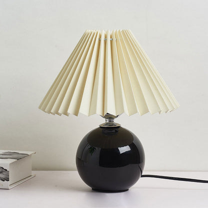 Nowoczesna ceramiczna lampa stołowa z tkaninowym abażurem – dostępna w wielu kolorach