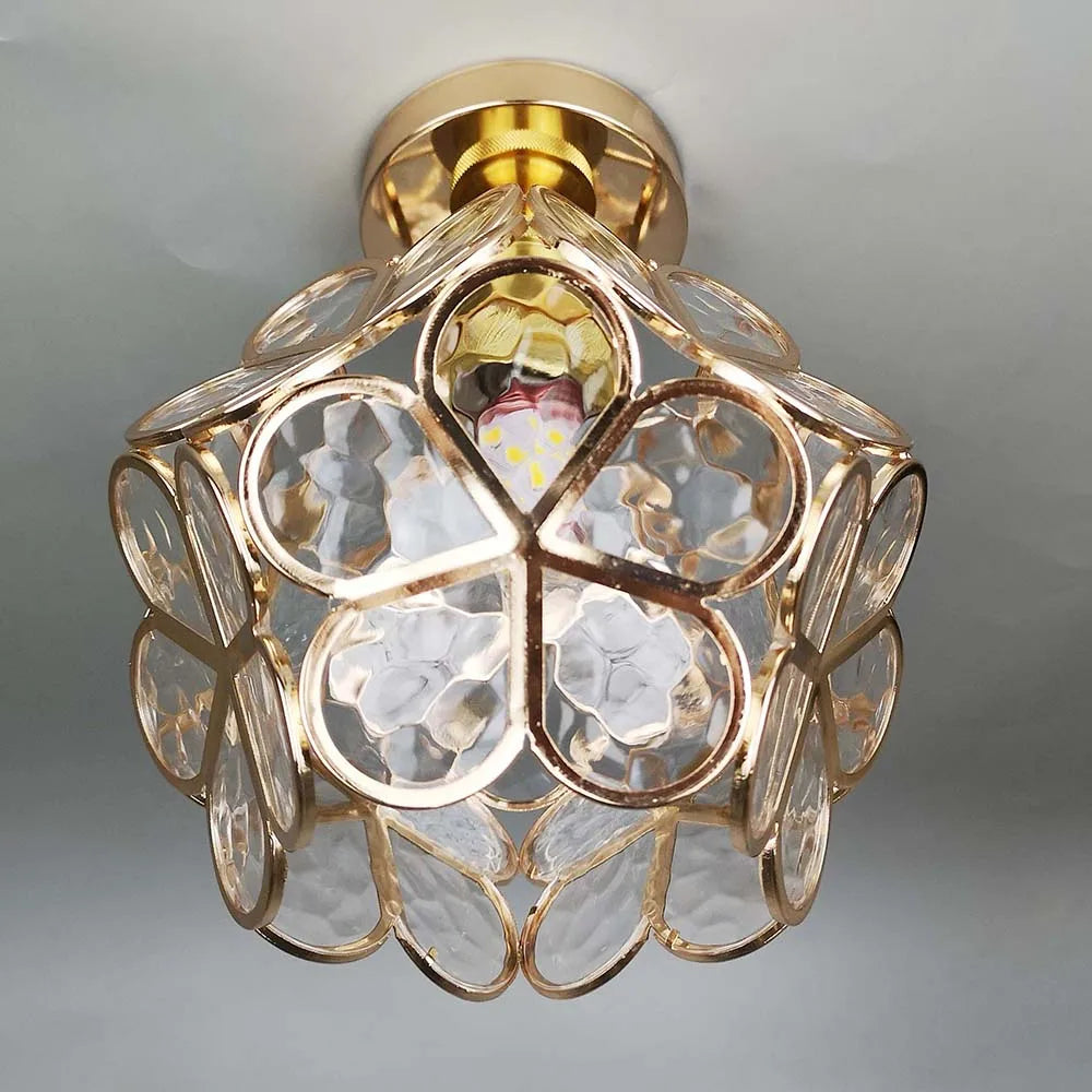 Flora – Efektowna lampa sufitowa w kształcie kwiatu z eleganckim wzorem