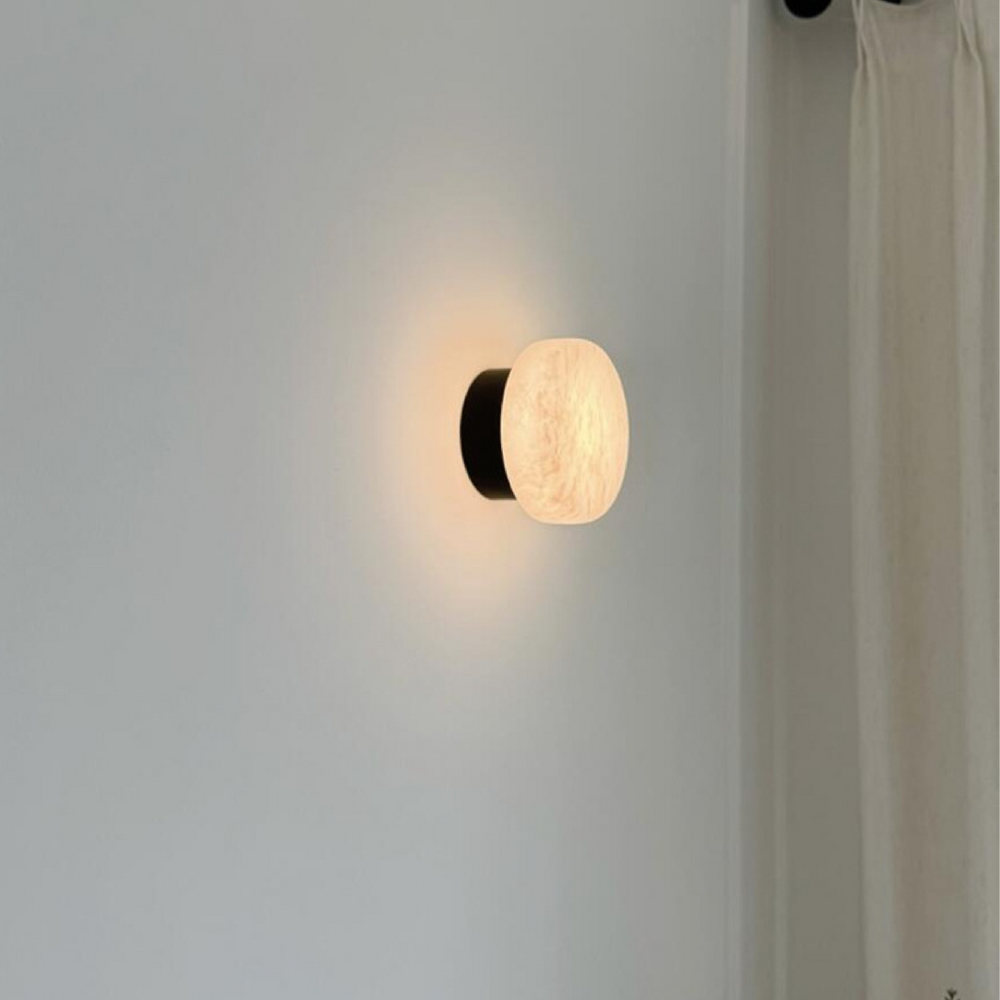 Luxury marble wall lamp with a timeless Scandinavian design