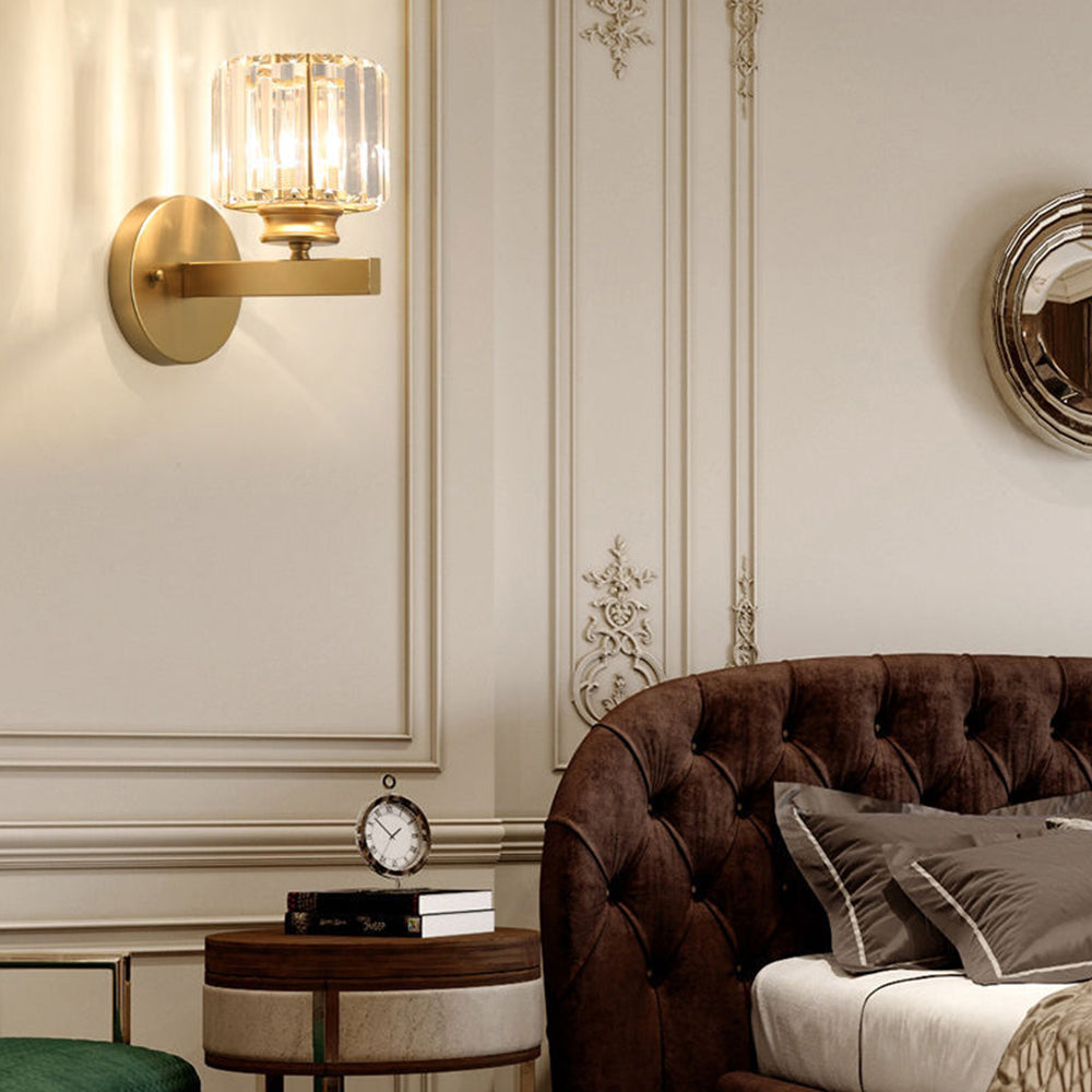 Luca – Lampa Ścienna ze Szklanym Kloszem i Matową Czarną Podstawą