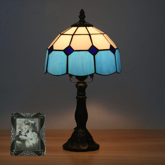 Designerska Lampa Stołowa – Ręcznie Wykonany Witraż w Różnych Kolorach