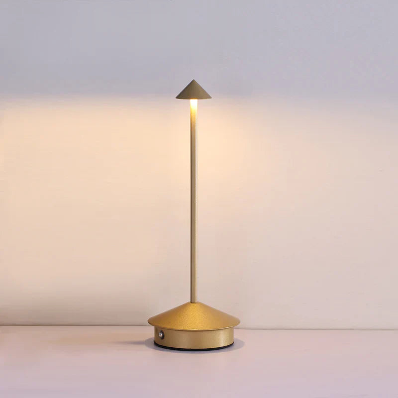 Skandynawska Minimalistyczna Lampa Stołowa z Ściemnialnym LED i Bezprzewodowym Designem
