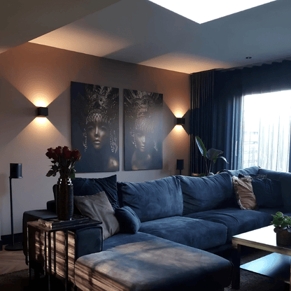 Kabo – Designerska Lampa Ścienna z Czujnikiem Ruchu i Minimalistycznym Projektem