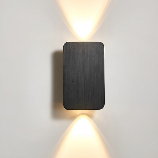 Minimalistyczna lampa ścienna LED do nowoczesnej atmosfery