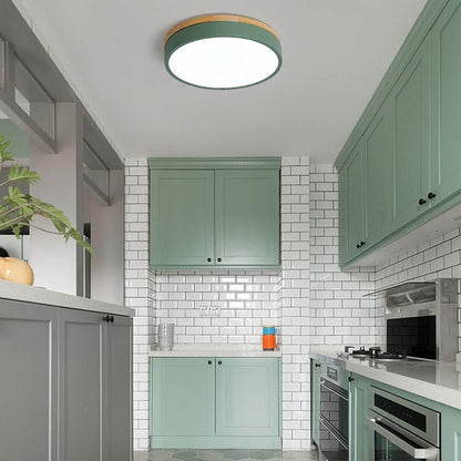 Tröde – Drewniana Lampa Sufitowa LED o Okrągłym Kształcie w Skandynawskim Stylu – Elegancki Minimalizm i Ciepłe Światło