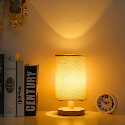 Stylowa lampa z naturalnego drewna i lnu z pilotem