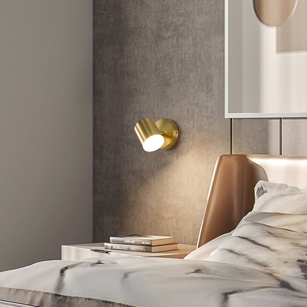 Skära – Minimalistyczna Lampa Ścienna z Wbudowanym LED i Złotym Wykończeniem