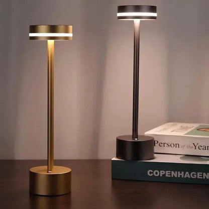 Elegancka bezprzewodowa lampa stołowa z trzema kolorami światła i regulacją jasności