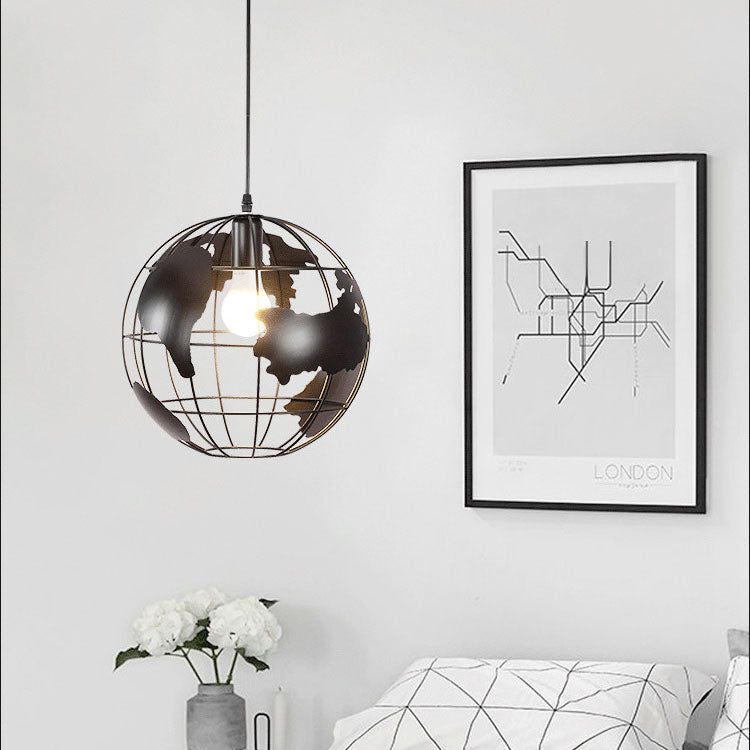 Industrialna lampa wisząca World – czarna lub biała – oprawka E26