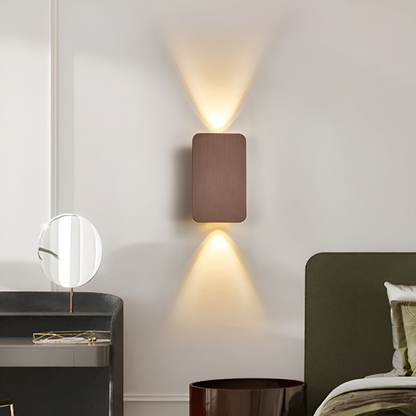 Minimalistyczna lampa ścienna LED do nowoczesnej atmosfery