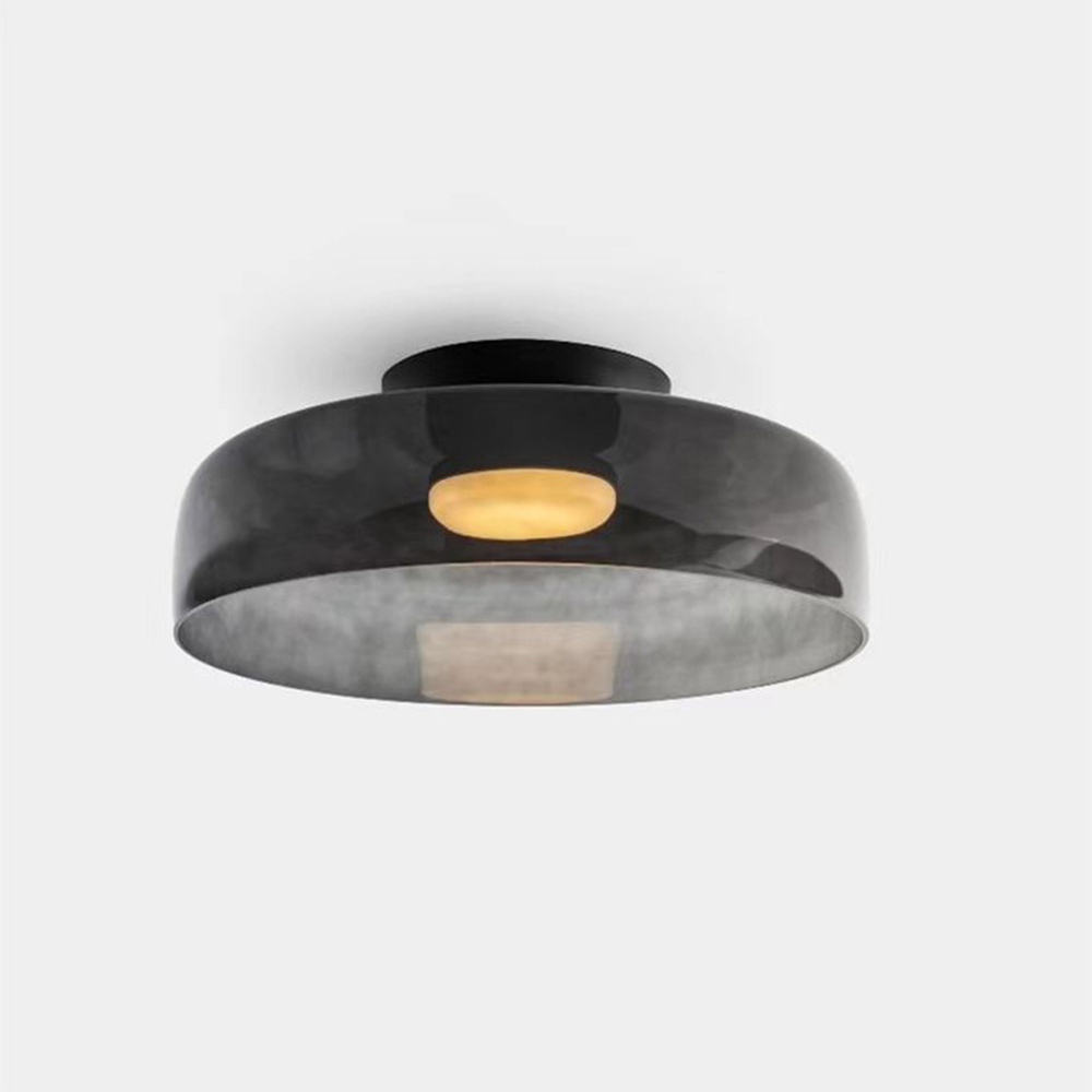 Nowoczesna, designerska lampa sufitowa ze szkła – stylowy akcent do każdego wnętrza