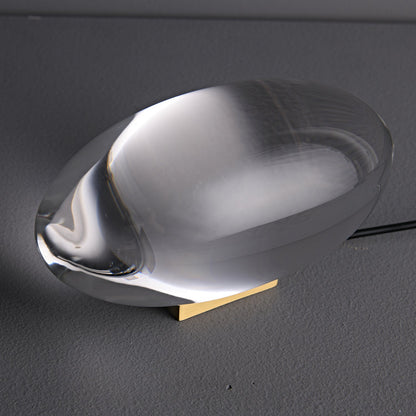 Elegancka lampa stołowa z kryształową soczewką – nastrojowy klimat światła i różnorodne tryby LED