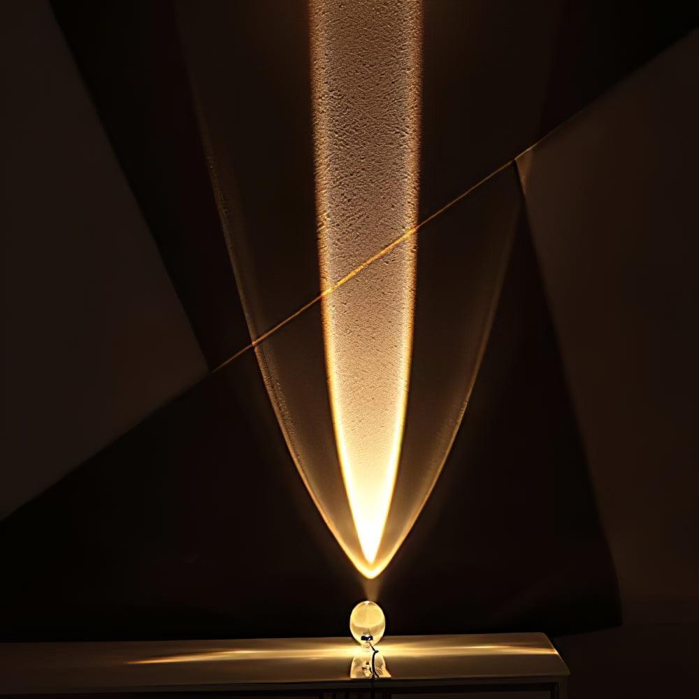Elegancka lampa stołowa z kryształową soczewką – nastrojowy klimat światła i różnorodne tryby LED