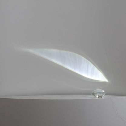 Elegancka lampa stołowa z kryształową soczewką – nastrojowy klimat światła i różnorodne tryby LED