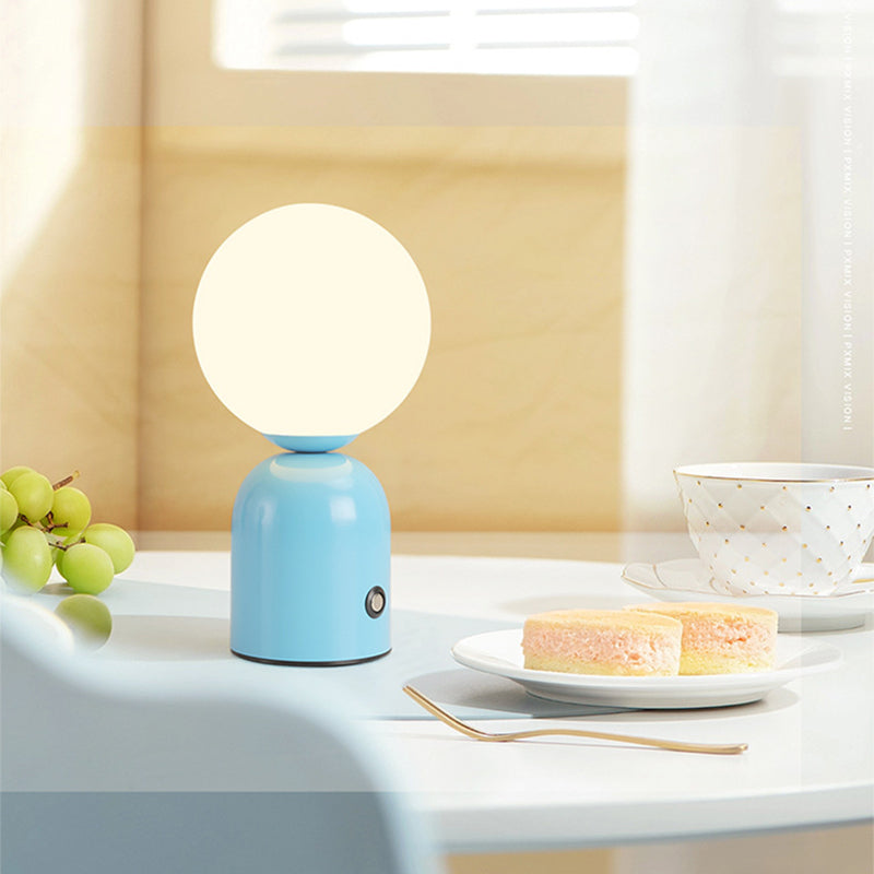 Minimalistyczna Lampa Stołowa LED – Do Wtyczki, 2W z Akrylowym Abażurem