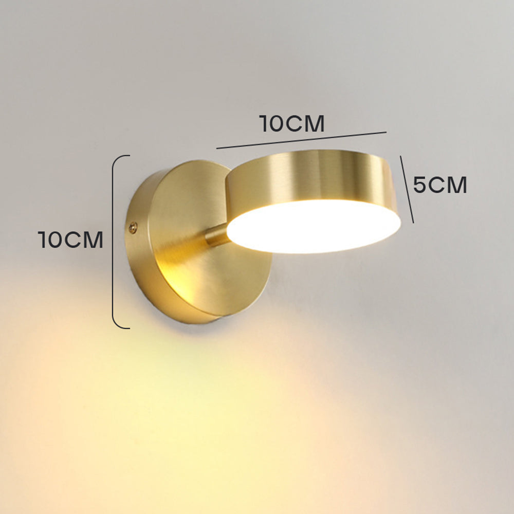 Skära – Minimalistyczna Lampa Ścienna z Wbudowanym LED i Złotym Wykończeniem