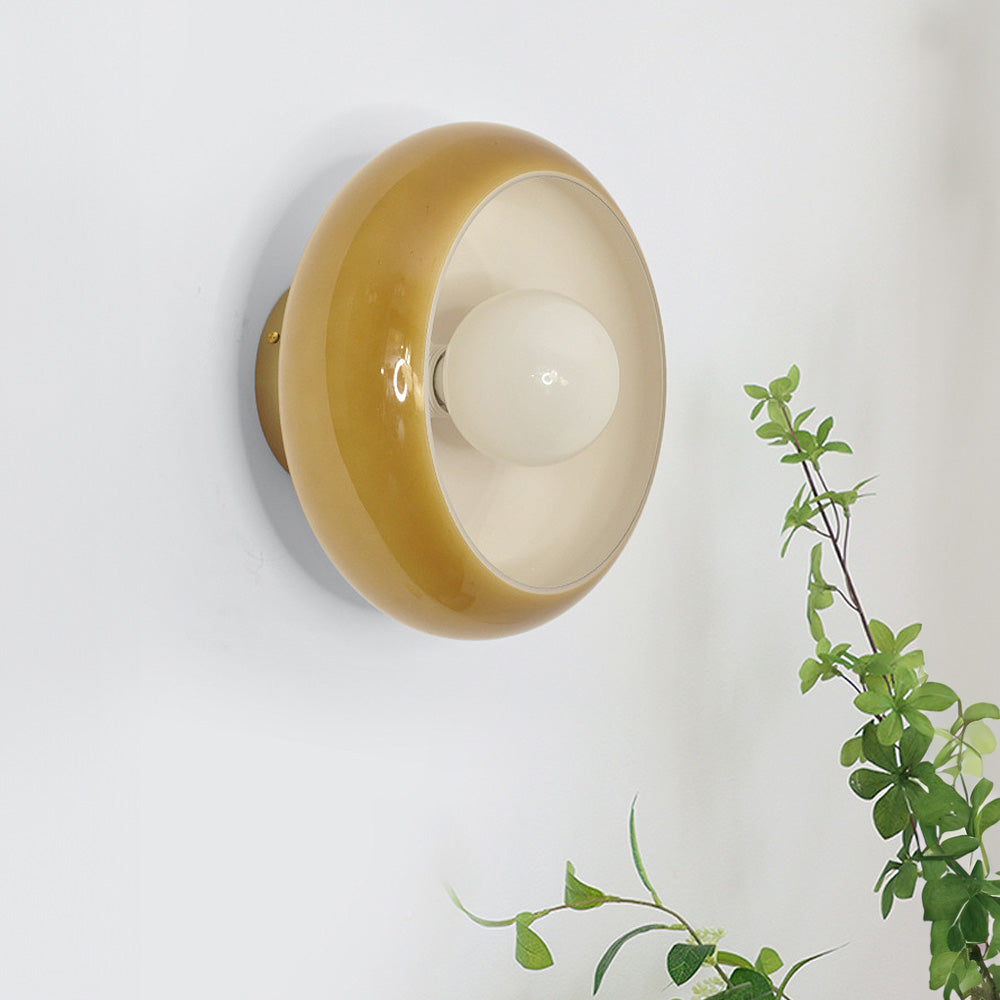 Elegancka szklana lampa sufitowa półwpuszczana w stylu mid-century