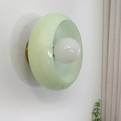 Elegancka szklana lampa sufitowa półwpuszczana w stylu mid-century