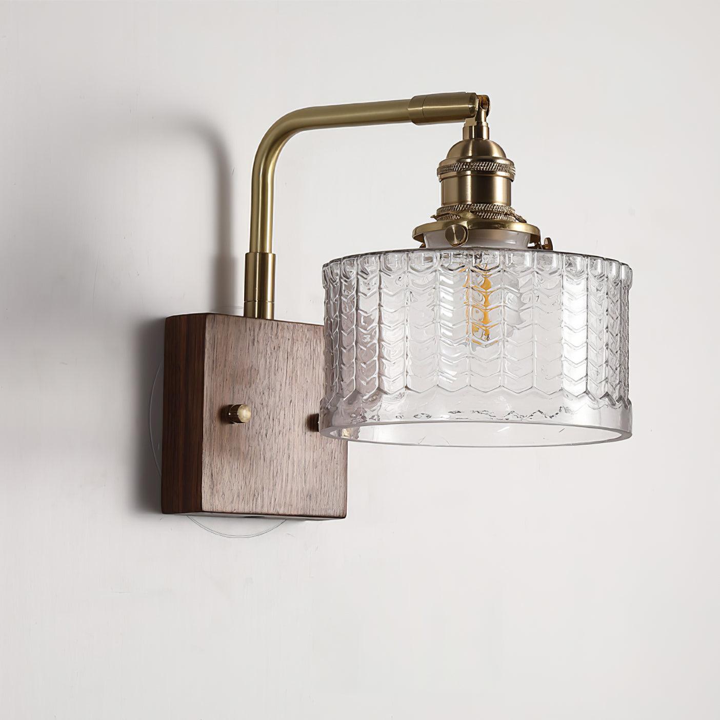 Stylowa Zielona Lampa Ścienna z Drewnianą Podstawą i Szklanym Abażurem