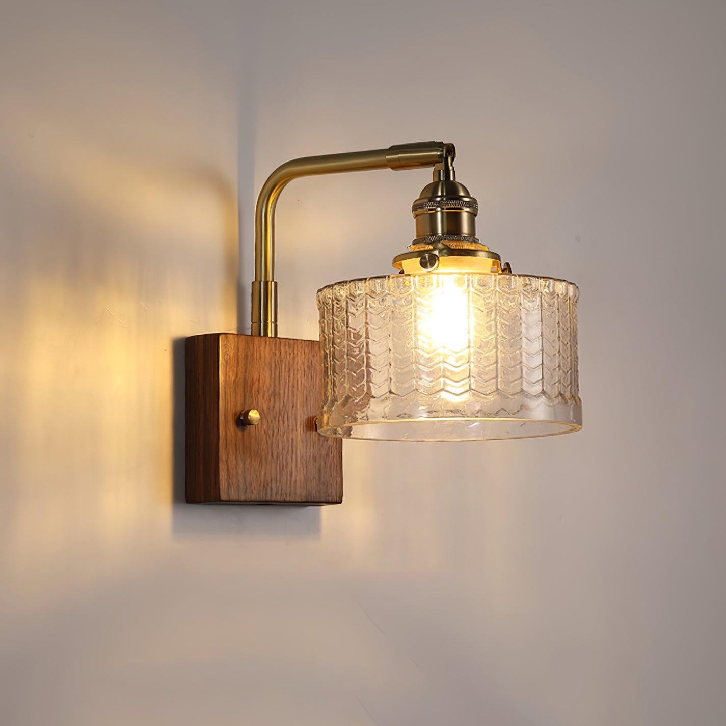 Stylowa Zielona Lampa Ścienna z Drewnianą Podstawą i Szklanym Abażurem