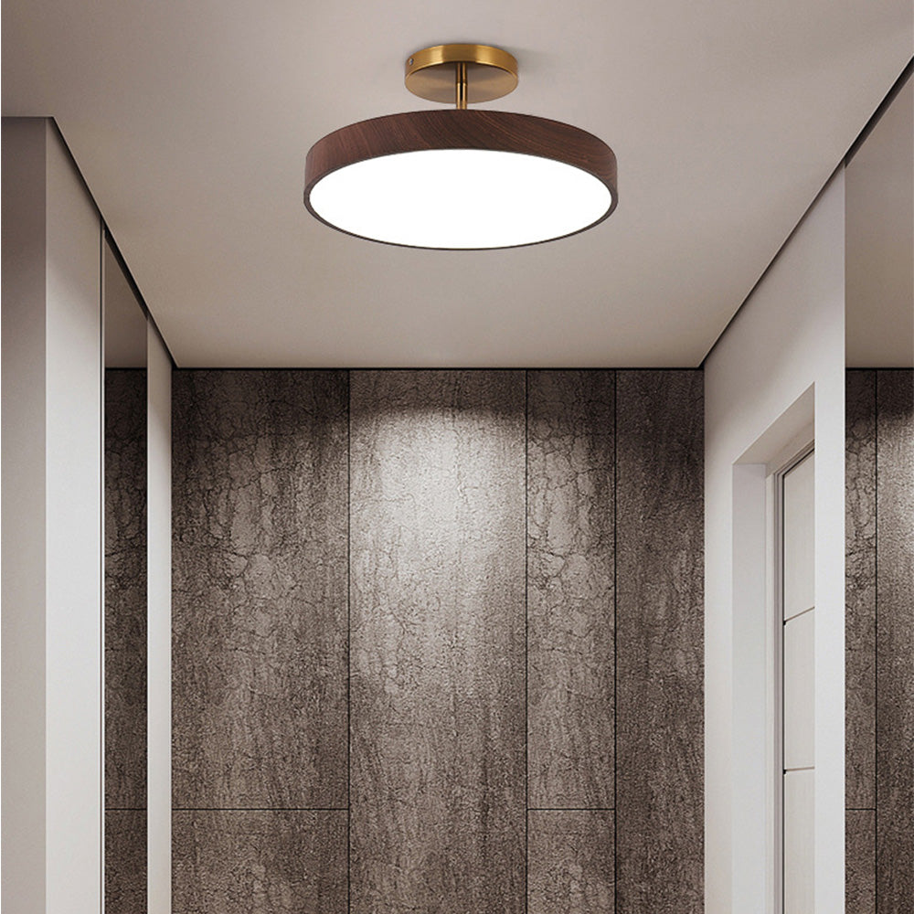 Lampa Sufitowa w Stylu Skandynawskim z Efektem Drewna i Złotą Ramą