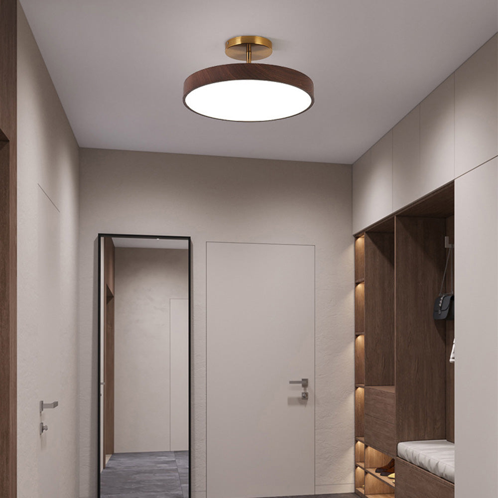 Lampa Sufitowa w Stylu Skandynawskim z Efektem Drewna i Złotą Ramą