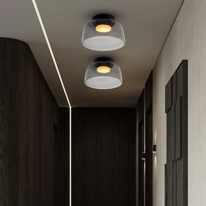 Nowoczesna, designerska lampa sufitowa ze szkła – stylowy akcent do każdego wnętrza