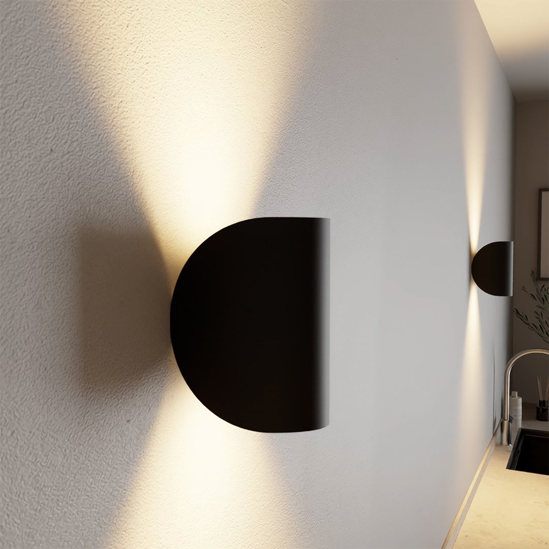 Obrotowa lampa LED ścienna — elastyczne oświetlenie do wnętrz i na zewnątrz