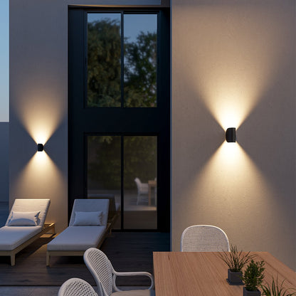 Obrotowa lampa LED ścienna — elastyczne oświetlenie do wnętrz i na zewnątrz