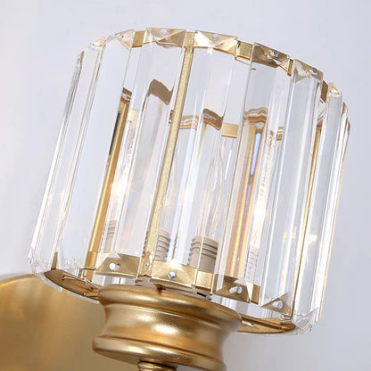 Luca – Lampa Ścienna ze Szklanym Kloszem i Matową Czarną Podstawą